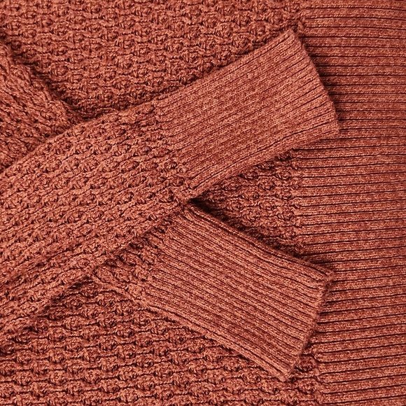 American Eagle Outfitters rust colored v neck sweater size XS - Picture 7 of 12